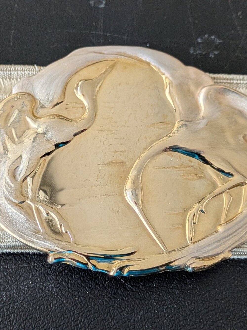 Vintage 80s Charmant Cream Crane Enamel Gold Tone Buckle Stretch Elastic Belt